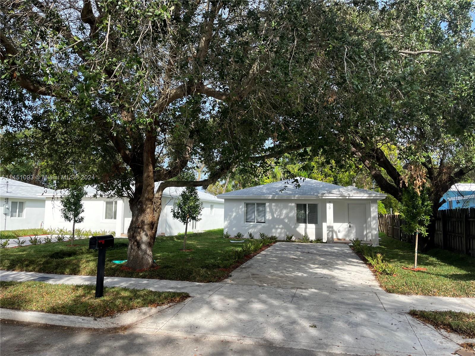 929 NW 50th St  For Sale A11451093, FL