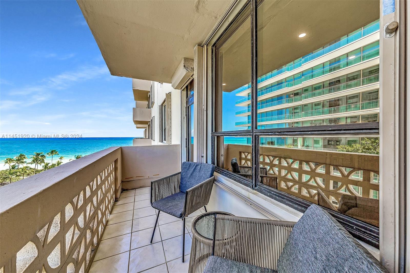 10185 Collins Ave, Bal Harbour, FL, 33154 United States, 1 Bedroom Bedrooms, ,1 BathroomBathrooms,Residential,For Sale,Collins Ave,A11451920