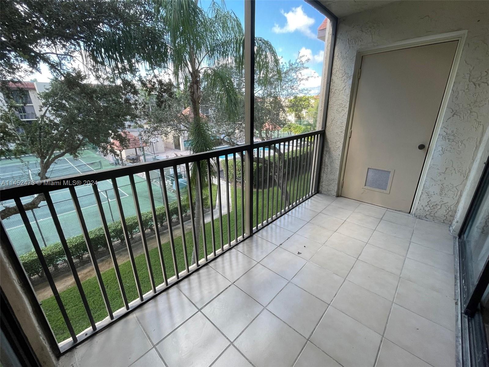 10501 Broward Blvd, Plantation, FL, 33324 United States, 2 Bedrooms Bedrooms, ,2 BathroomsBathrooms,Residential,For Sale,Broward Blvd,A11452473