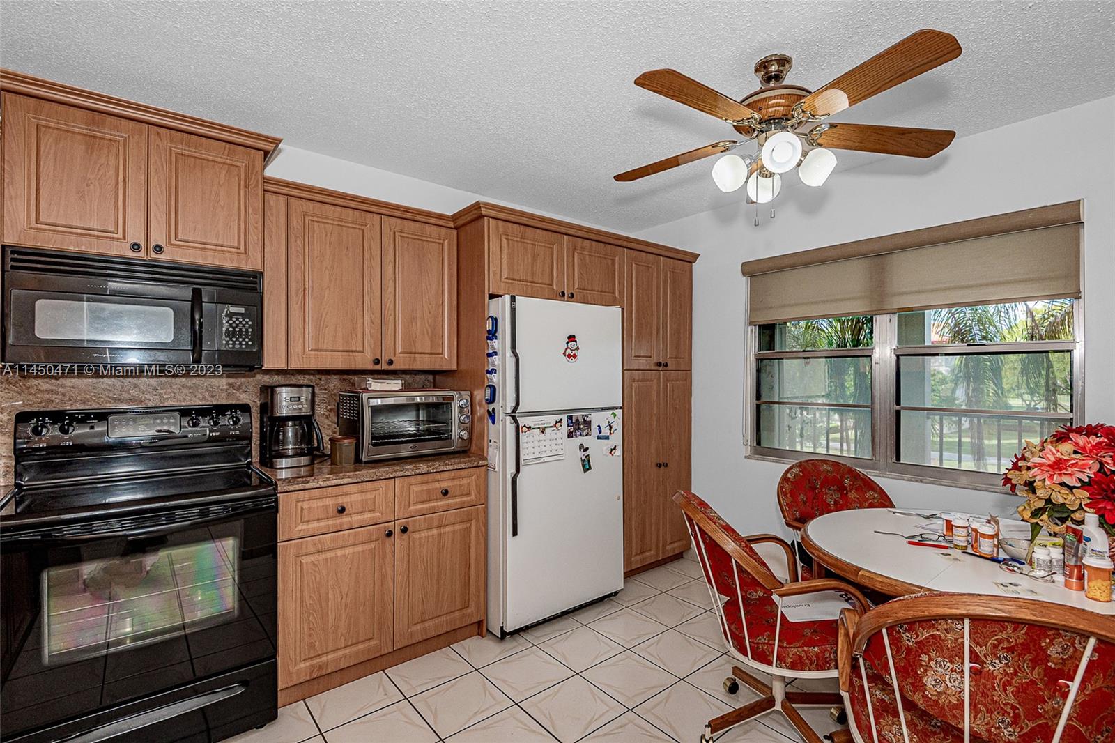 1200 130th Ave, Pembroke Pines, FL, 33027 United States, 2 Bedrooms Bedrooms, ,2 BathroomsBathrooms,Residential,For Sale,130th Ave,A11450471