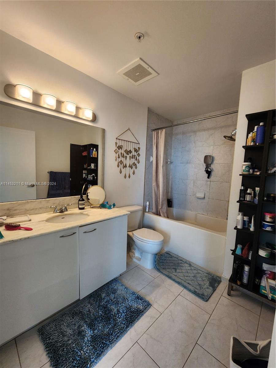 133 2nd Ave, Miami, FL, 33132 United States, 1 Bedroom Bedrooms, ,1 BathroomBathrooms,Residential,For Sale,2nd Ave,A11453211