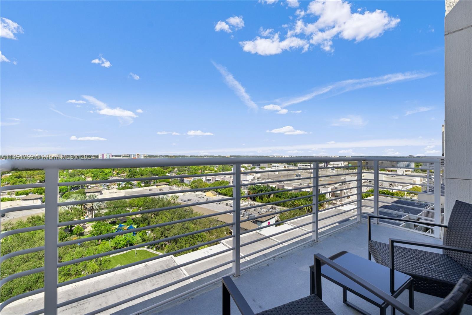 Condo for Sale in Miami, FL