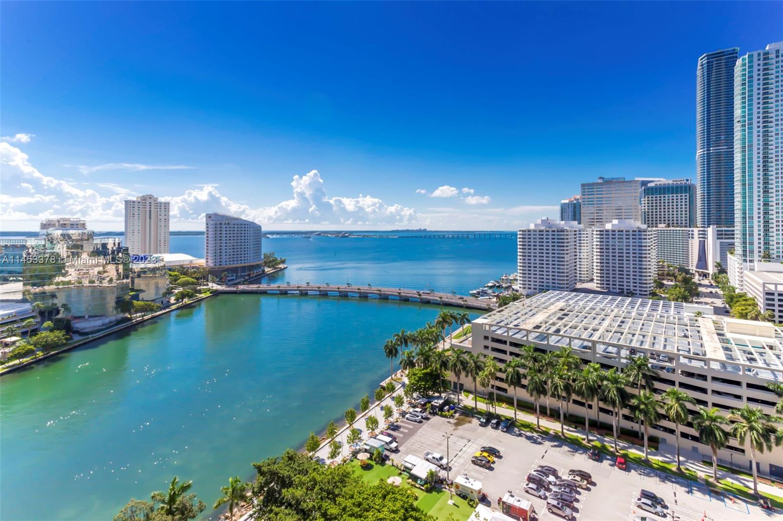 495 Brickell Ave, Miami, FL, 33131 United States, 1 Bedroom Bedrooms, ,1 BathroomBathrooms,Residential,For Sale,Brickell Ave,A11453378