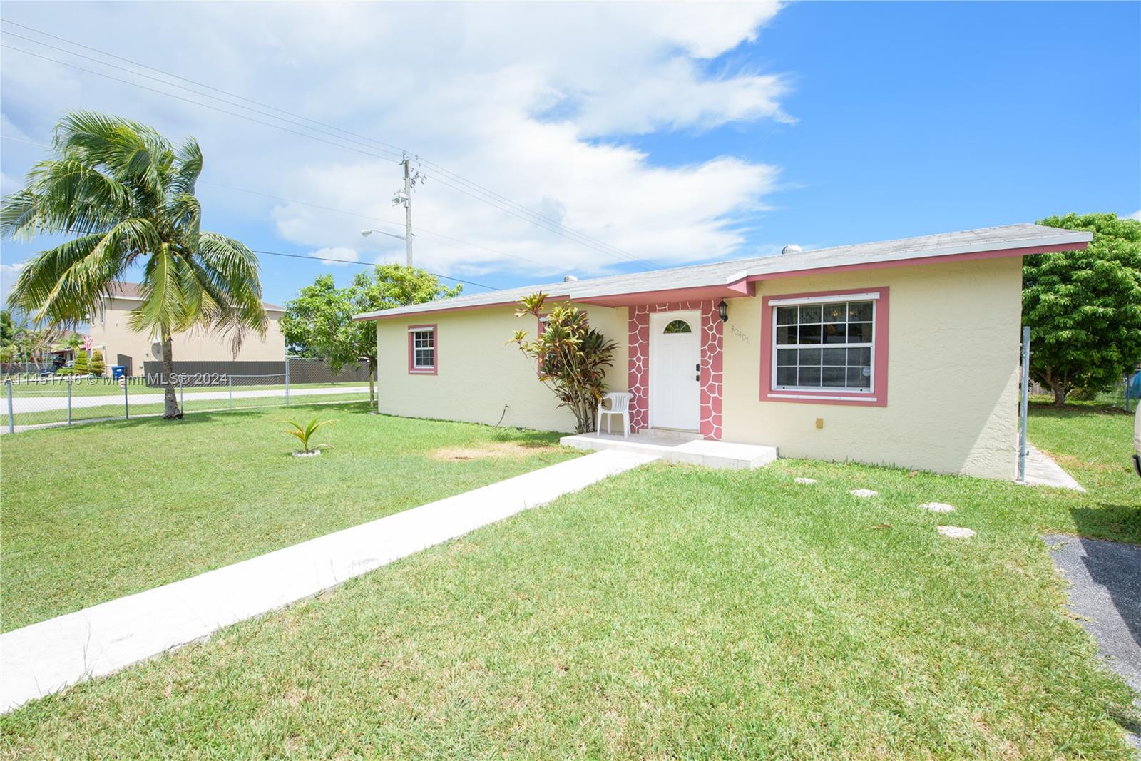 30401 156th Ave, Homestead, FL, 33033 United States, 4 Bedrooms Bedrooms, ,2 BathroomsBathrooms,Residential,For Sale,156th Ave,A11451746