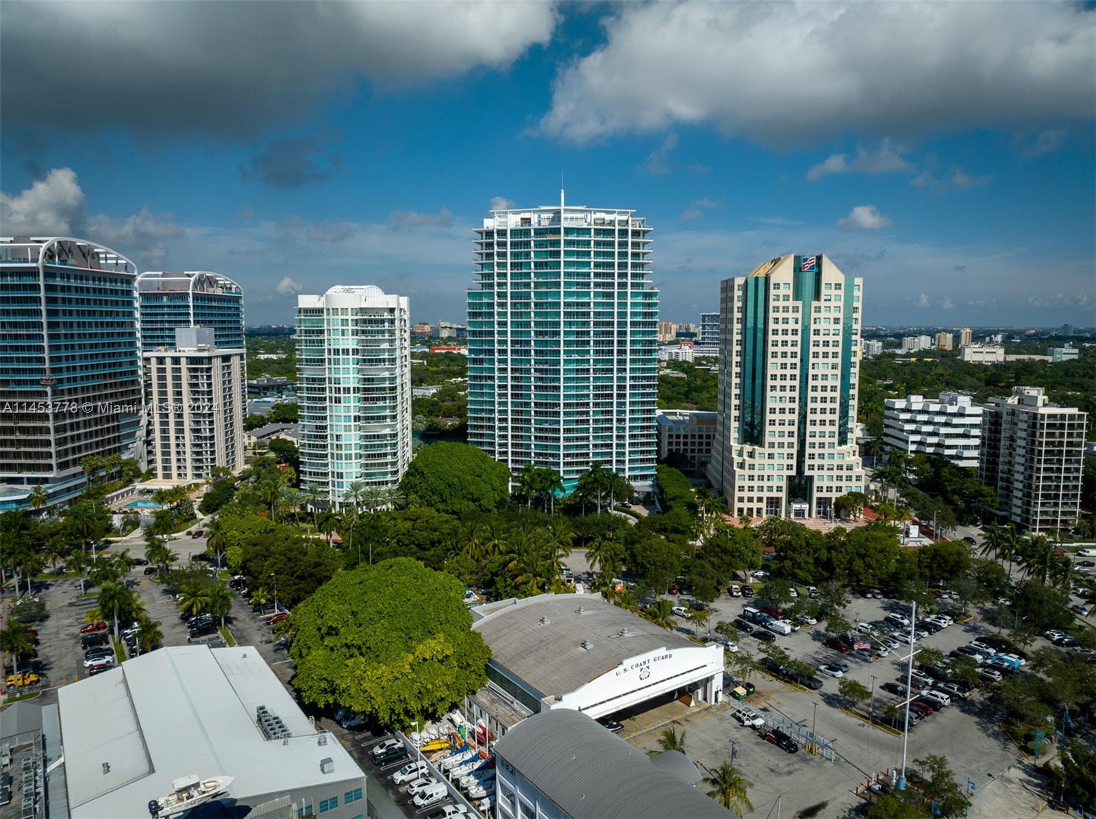 2627 Bayshore Dr, Miami, FL, 33133 United States, 2 Bedrooms Bedrooms, ,2 BathroomsBathrooms,Residential,For Sale,Bayshore Dr,A11453778