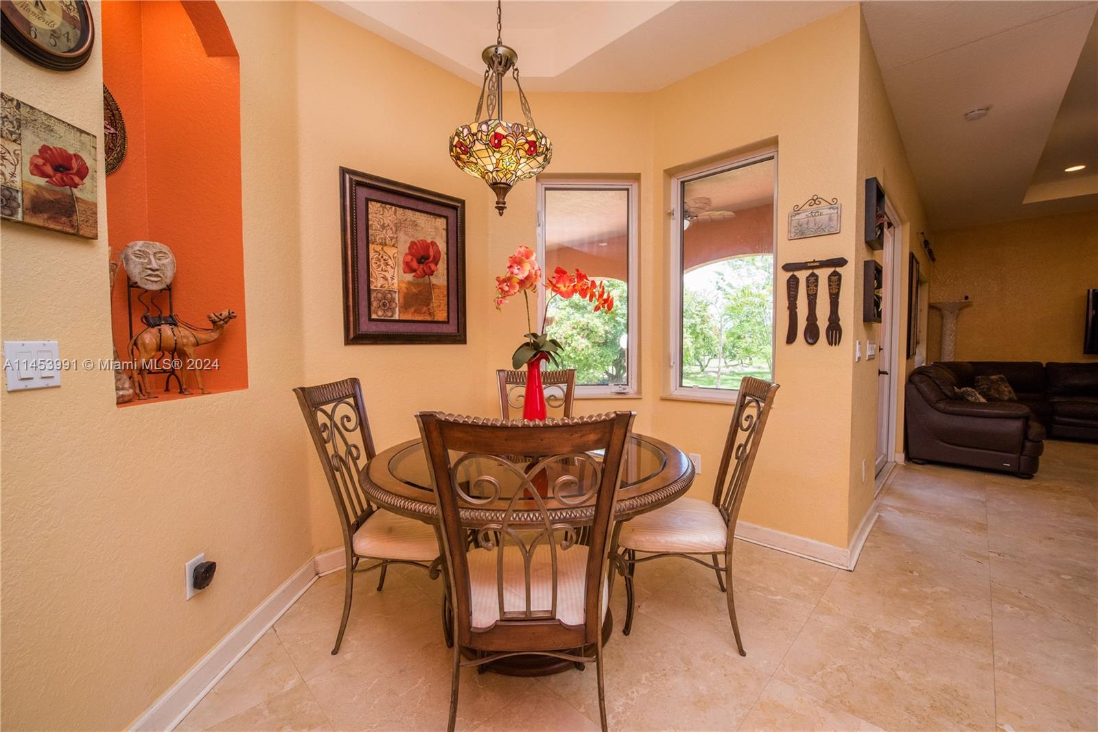 20401 SW 184th St, Miami, Florida 33187, 3 Bedrooms Bedrooms, 10 Rooms Rooms,2 BathroomsBathrooms,Residential,For Sale,20401 SW 184th St,A11453991