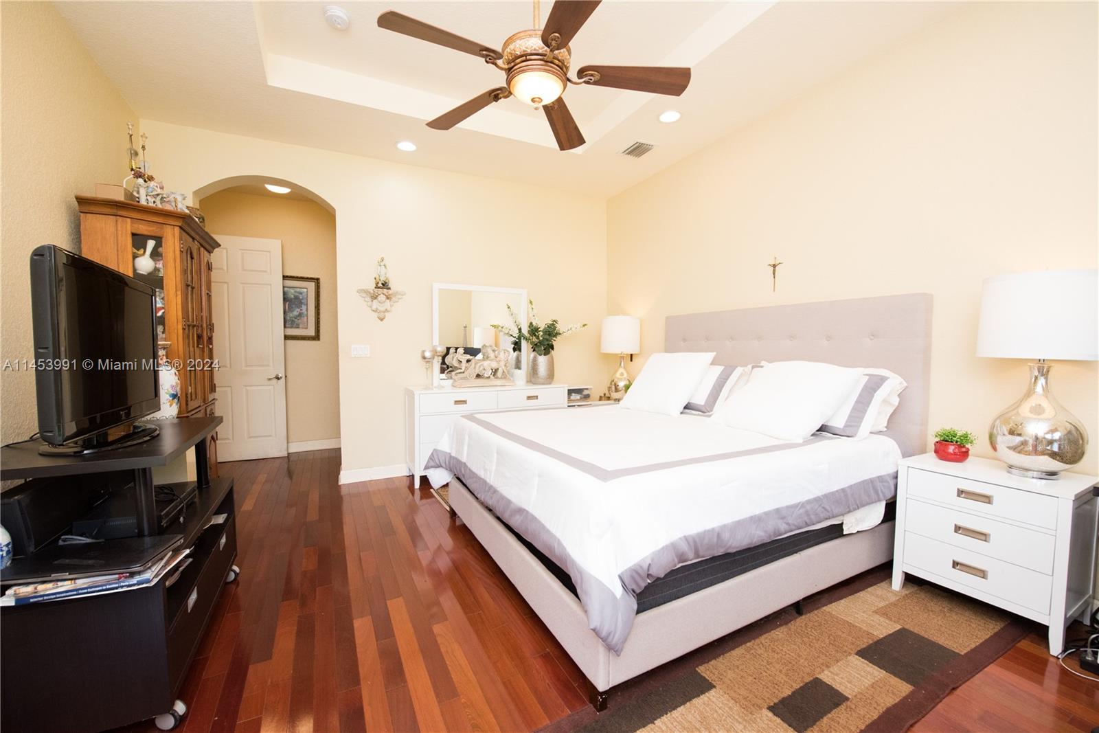 20401 SW 184th St, Miami, Florida 33187, 3 Bedrooms Bedrooms, 10 Rooms Rooms,2 BathroomsBathrooms,Residential,For Sale,20401 SW 184th St,A11453991