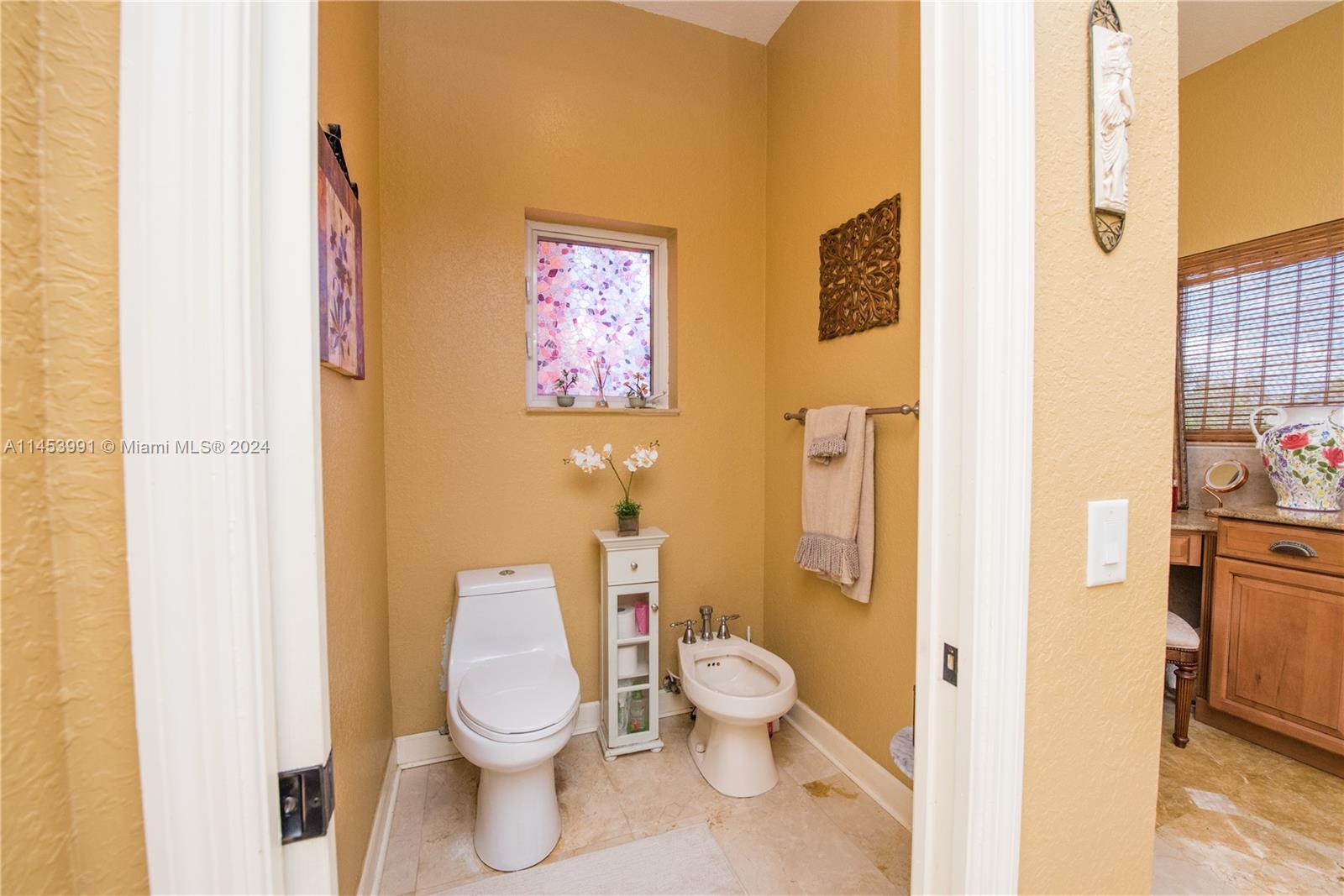 20401 SW 184th St, Miami, Florida 33187, 3 Bedrooms Bedrooms, 10 Rooms Rooms,2 BathroomsBathrooms,Residential,For Sale,20401 SW 184th St,A11453991