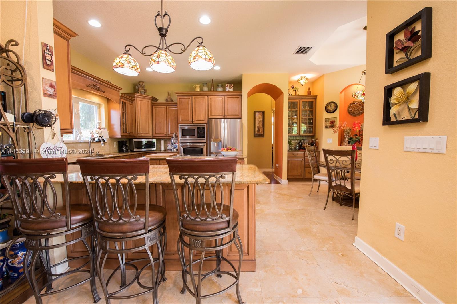 20401 SW 184th St, Miami, Florida 33187, 3 Bedrooms Bedrooms, 10 Rooms Rooms,2 BathroomsBathrooms,Residential,For Sale,20401 SW 184th St,A11453991