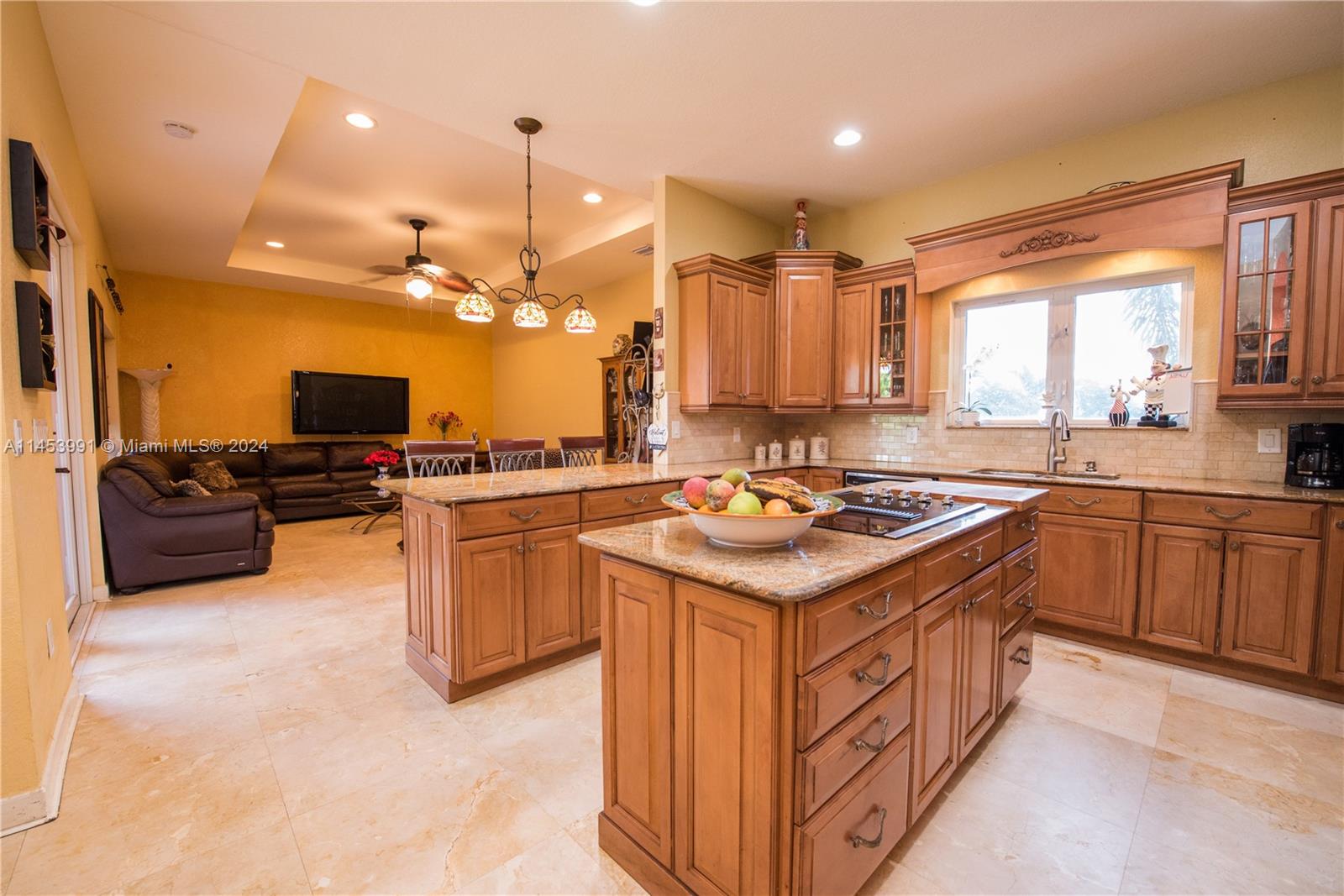 20401 SW 184th St, Miami, Florida 33187, 3 Bedrooms Bedrooms, 10 Rooms Rooms,2 BathroomsBathrooms,Residential,For Sale,20401 SW 184th St,A11453991