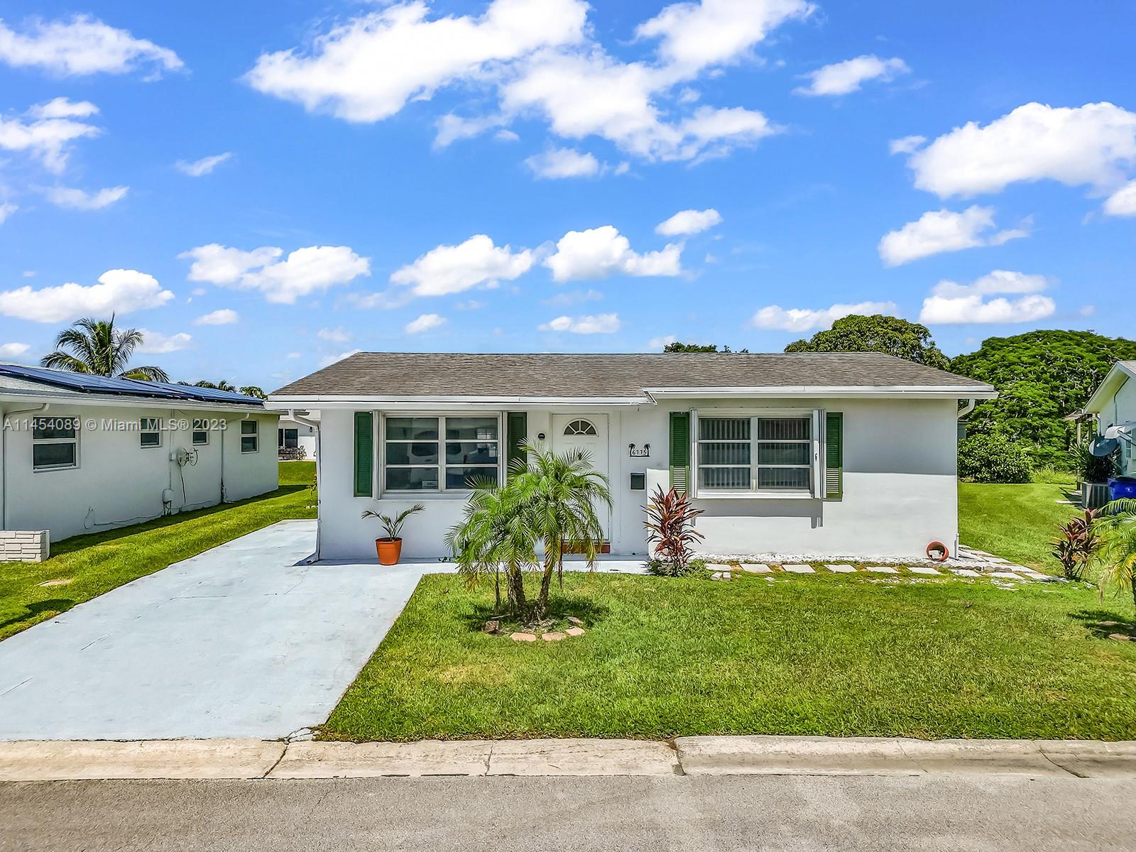 6775 15th St, Margate, FL, 33063 United States, 2 Bedrooms Bedrooms, ,1 BathroomBathrooms,Residential,For Sale,15th St,A11454089