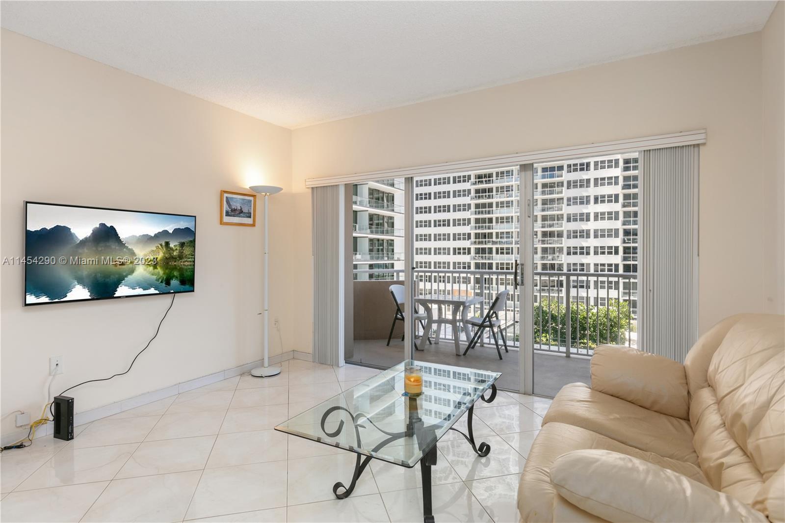 1980 Ocean Dr, Hallandale Beach, FL, 33009 United States, 1 Bedroom Bedrooms, ,1 BathroomBathrooms,Residential,For Sale,Ocean Dr,A11454290