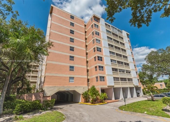 3301 Spanish Moss Ter 802, Lauderhill, Florida 33319, 2 Bedrooms Bedrooms, ,2 BathroomsBathrooms,Residential,For Sale,3301 Spanish Moss Ter 802,A11454410