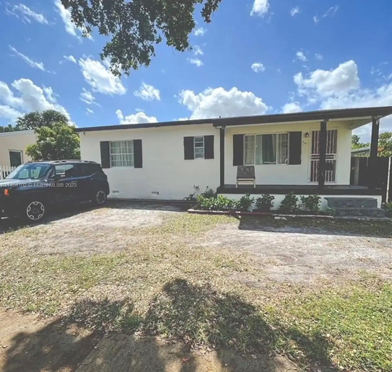 Undisclosed For Sale A11454102, FL
