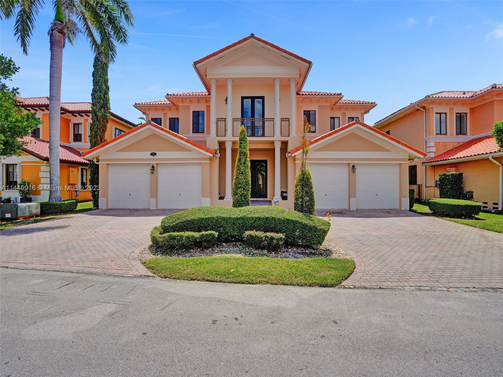 7832 SW 195th Ter  For Sale A11449916, FL
