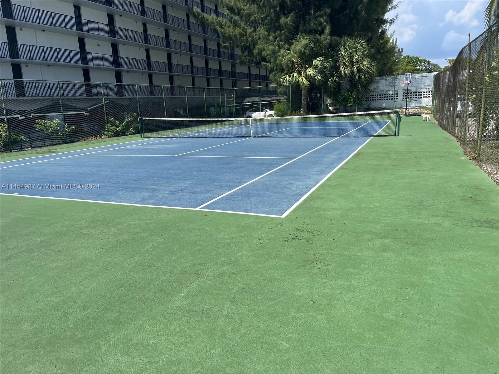 880 NE 69th St 5Q, Miami, Florida 33138, 1 Bedroom Bedrooms, ,1 BathroomBathrooms,Residentiallease,For Rent,880 NE 69th St 5Q,A11454987