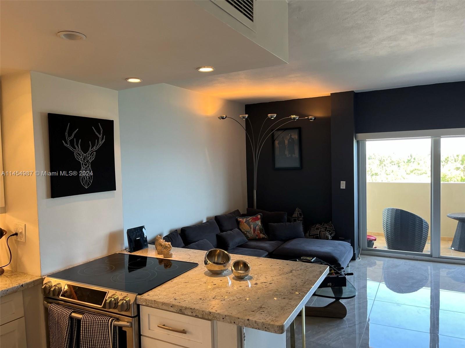 880 NE 69th St 5Q, Miami, Florida 33138, 1 Bedroom Bedrooms, ,1 BathroomBathrooms,Residentiallease,For Rent,880 NE 69th St 5Q,A11454987