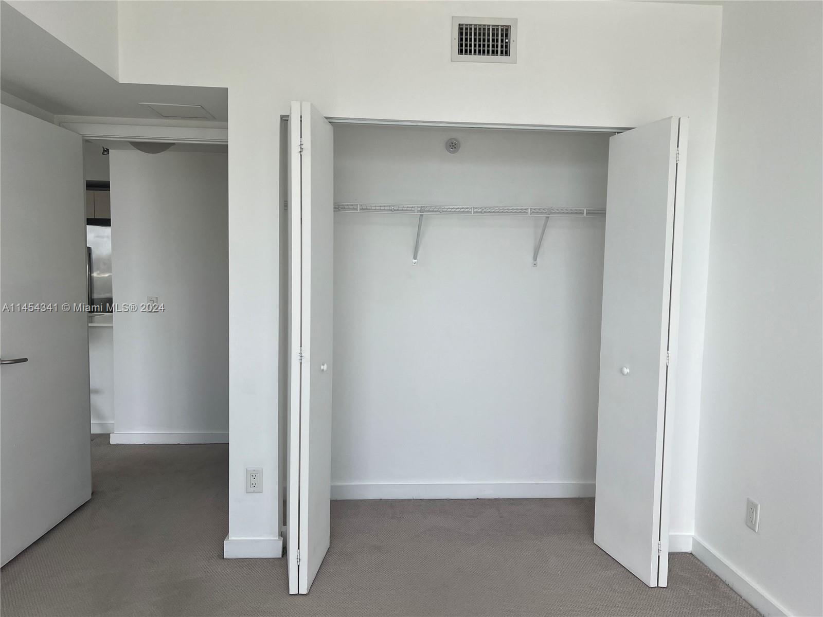 4250 Biscayne Blvd 1618, Miami, Florida 33137, 2 Bedrooms Bedrooms, ,2 BathroomsBathrooms,Residential,For Sale,4250 Biscayne Blvd 1618,A11454341
