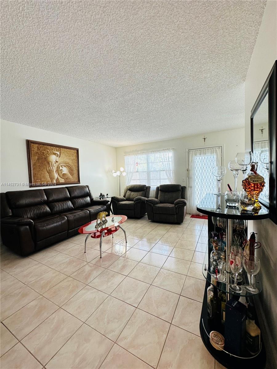 551 135th Ave, Pembroke Pines, FL, 33027 United States, 2 Bedrooms Bedrooms, ,1 BathroomBathrooms,Residential,For Sale,135th Ave,A11452731