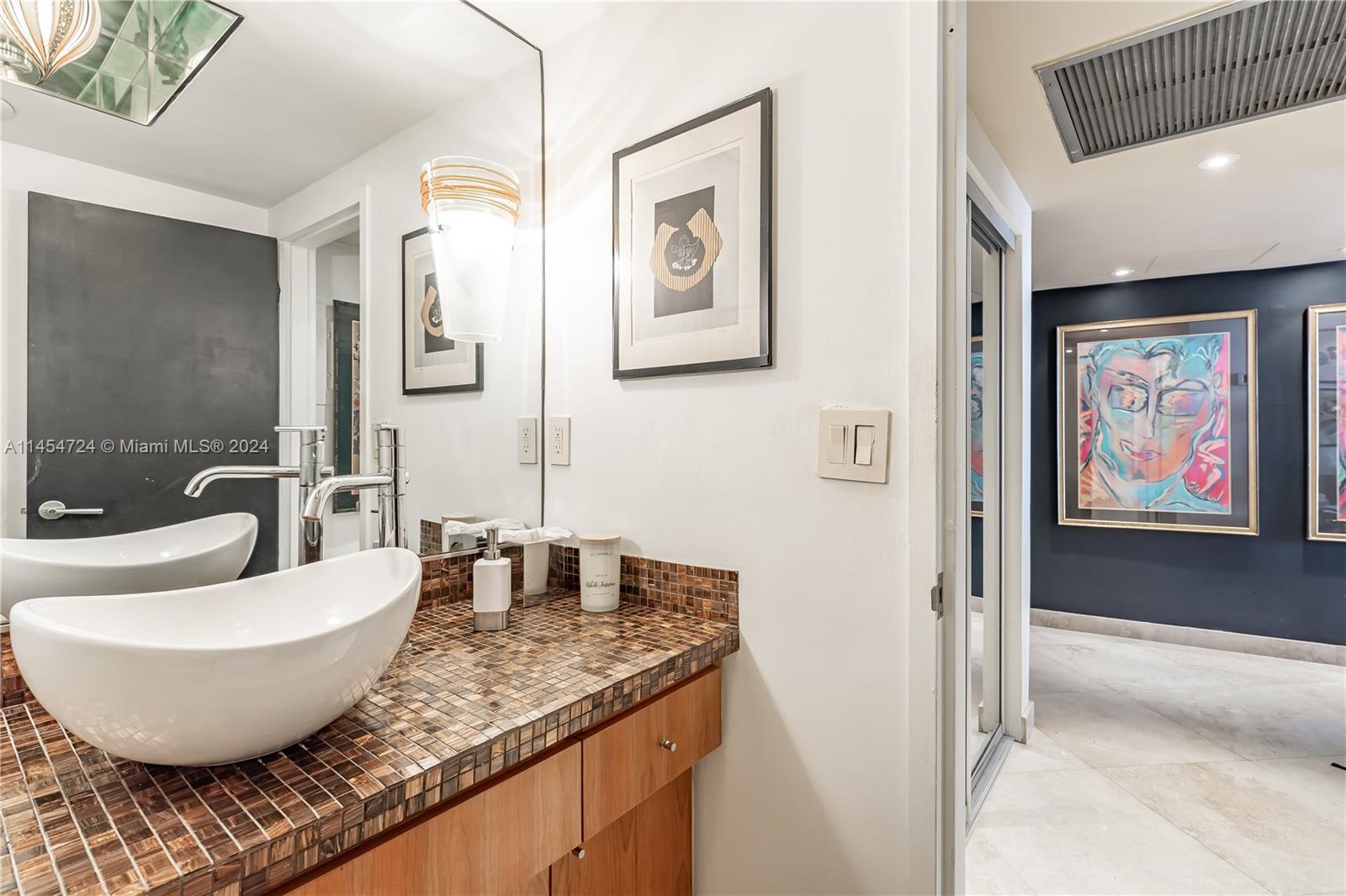 900 Bay Dr 519, Miami Beach, Florida 33141, 1 Bedroom Bedrooms, ,1 BathroomBathrooms,Residential,For Sale,900 Bay Dr 519,A11454724