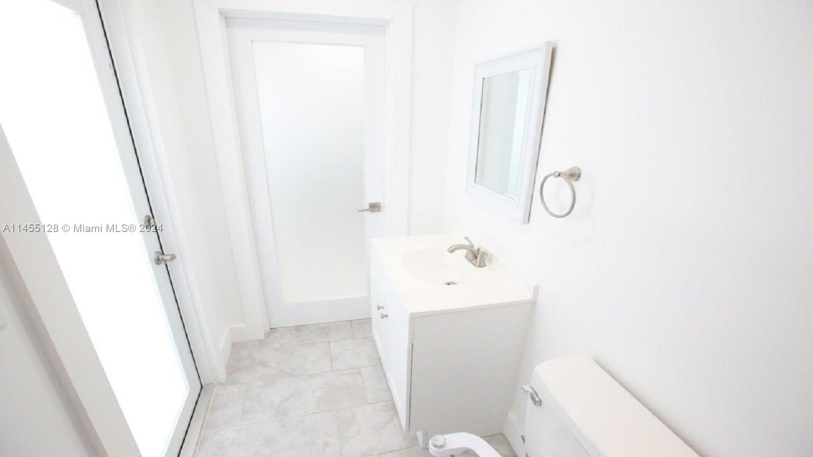 798 W 31st St, Hialeah, Florida 33012, 3 Bedrooms Bedrooms, ,2 BathroomsBathrooms,Residential,For Sale,798 W 31st St,A11455128