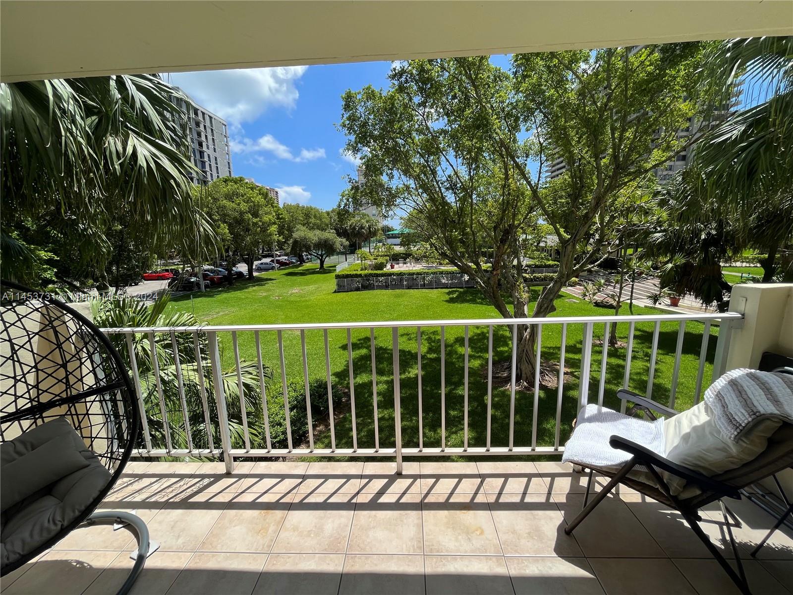 11111  Biscayne Blvd #2D For Sale A11453731, FL