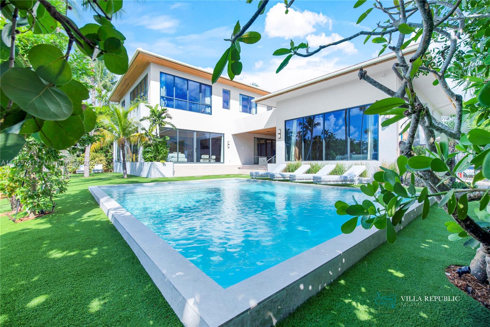 1200 NE 87th St, Miami, Florida 33138, 7 Bedrooms Bedrooms, ,7 BathroomsBathrooms,Residentiallease,For Rent,1200 NE 87th St,A11455741