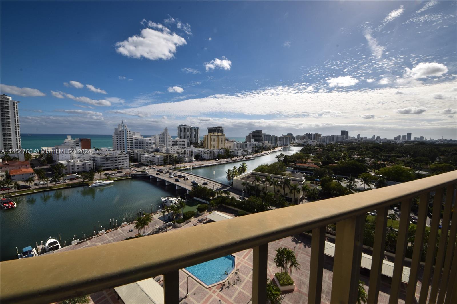 4101 Pine Tree Dr, Miami Beach, FL, 33140 United States, 1 Bedroom Bedrooms, ,1 BathroomBathrooms,Residential,For Sale,Pine Tree Dr,A11454765