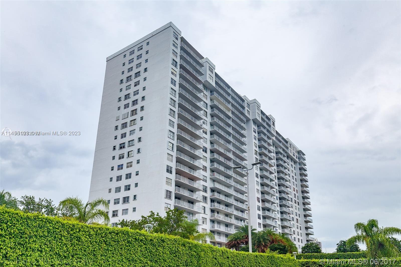 2851 183rd St, Aventura, FL, 33160 United States, 2 Bedrooms Bedrooms, ,2 BathroomsBathrooms,Residential,For Sale,183rd St,A11455193