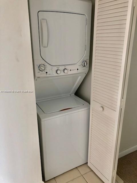 washer and dryer inside unit