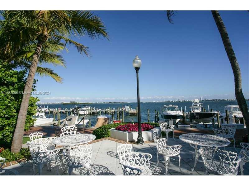 Great House outdoor dinning area views, next to the Marina