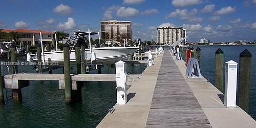 Quayside Marina