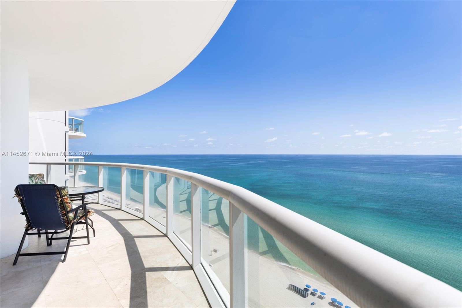 6365 Collins Ave, Miami Beach, FL, 33141 United States, 2 Bedrooms Bedrooms, ,2 BathroomsBathrooms,Residential,For Sale,Collins Ave,A11452671