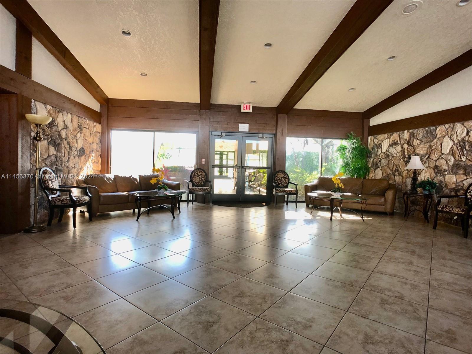 Clubhouse Lobby