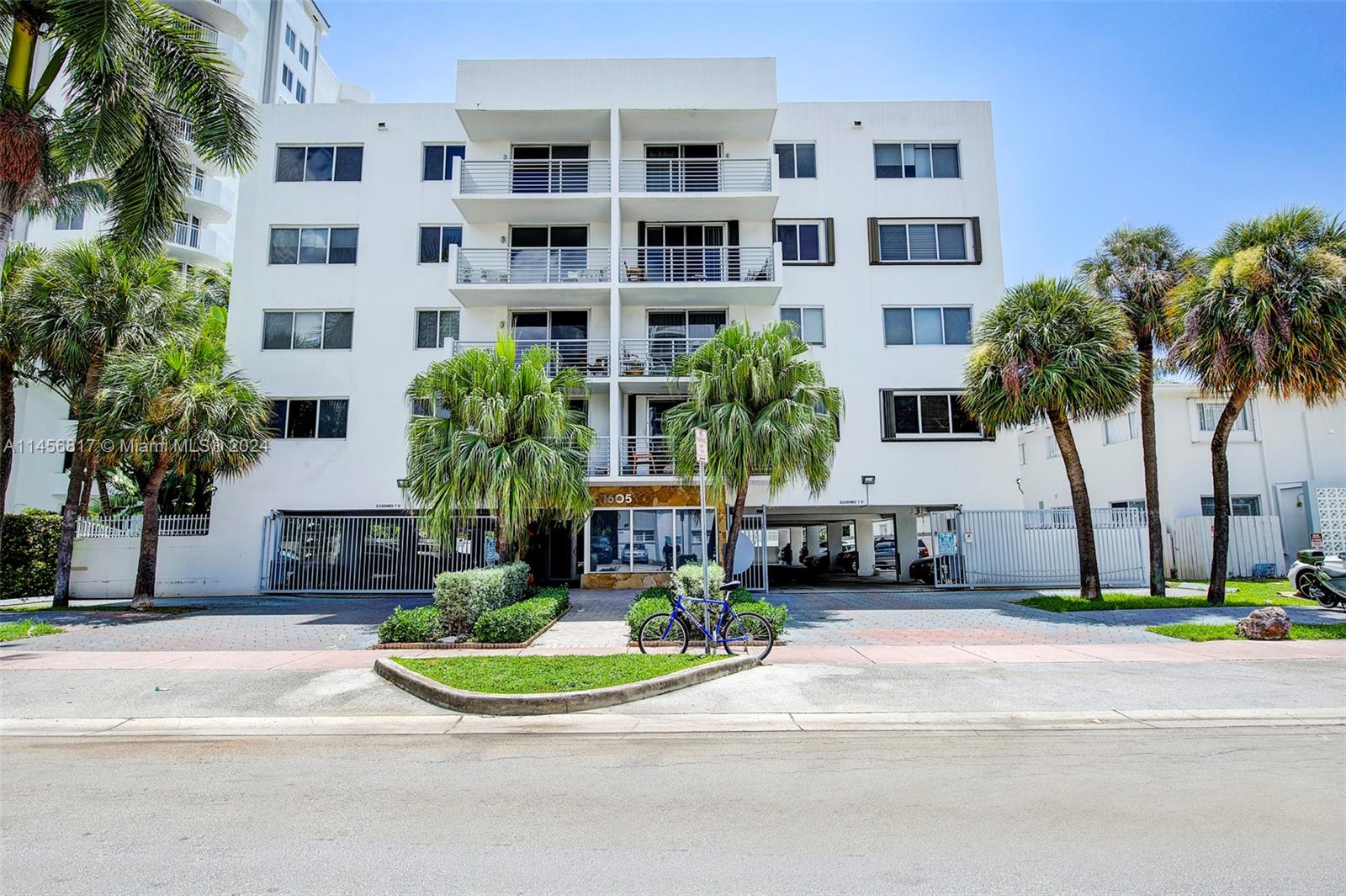 1605 Bay Rd, Miami Beach, FL, 33139 United States, 2 Bedrooms Bedrooms, ,2 BathroomsBathrooms,Residential,For Sale,Bay Rd,A11456817