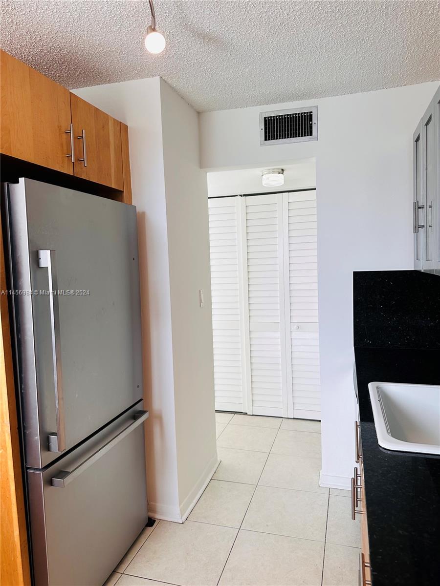 1250 Alton Rd 5F, Miami Beach, Florida 33139, 1 Bedroom Bedrooms, ,1 BathroomBathrooms,Residential,For Sale,1250 Alton Rd 5F,A11456988