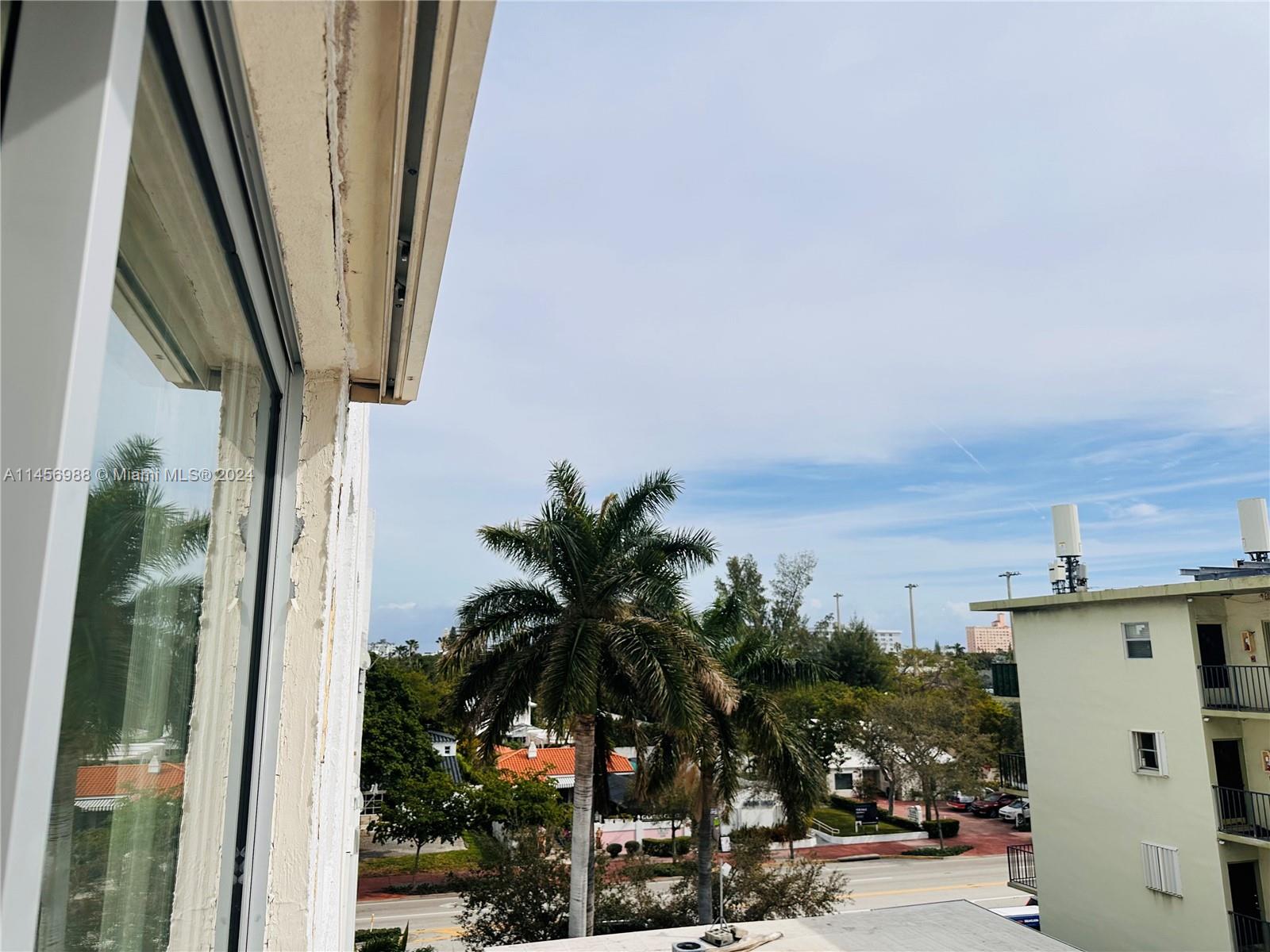 1250 Alton Rd 5F, Miami Beach, Florida 33139, 1 Bedroom Bedrooms, ,1 BathroomBathrooms,Residential,For Sale,1250 Alton Rd 5F,A11456988