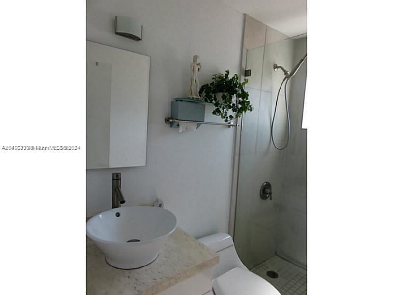 3101 27th Ave, Miami, FL, 33133 United States, 1 Bedroom Bedrooms, ,1 BathroomBathrooms,Residential,For Sale,27th Ave,A11456836