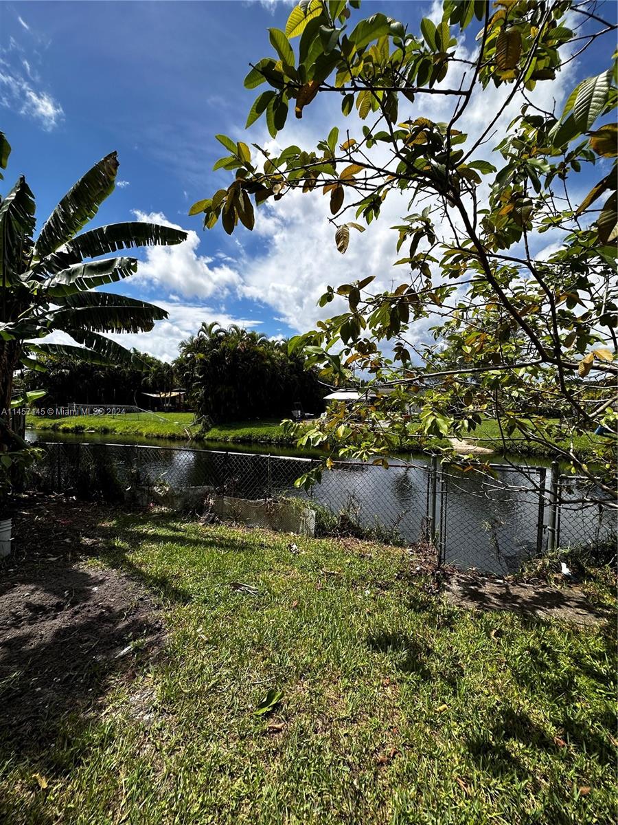 610 Tamiami Canal Rd, Miami, FL, 33144 United States, 4 Bedrooms Bedrooms, ,3 BathroomsBathrooms,Residential,For Sale,Tamiami Canal Rd,A11457145