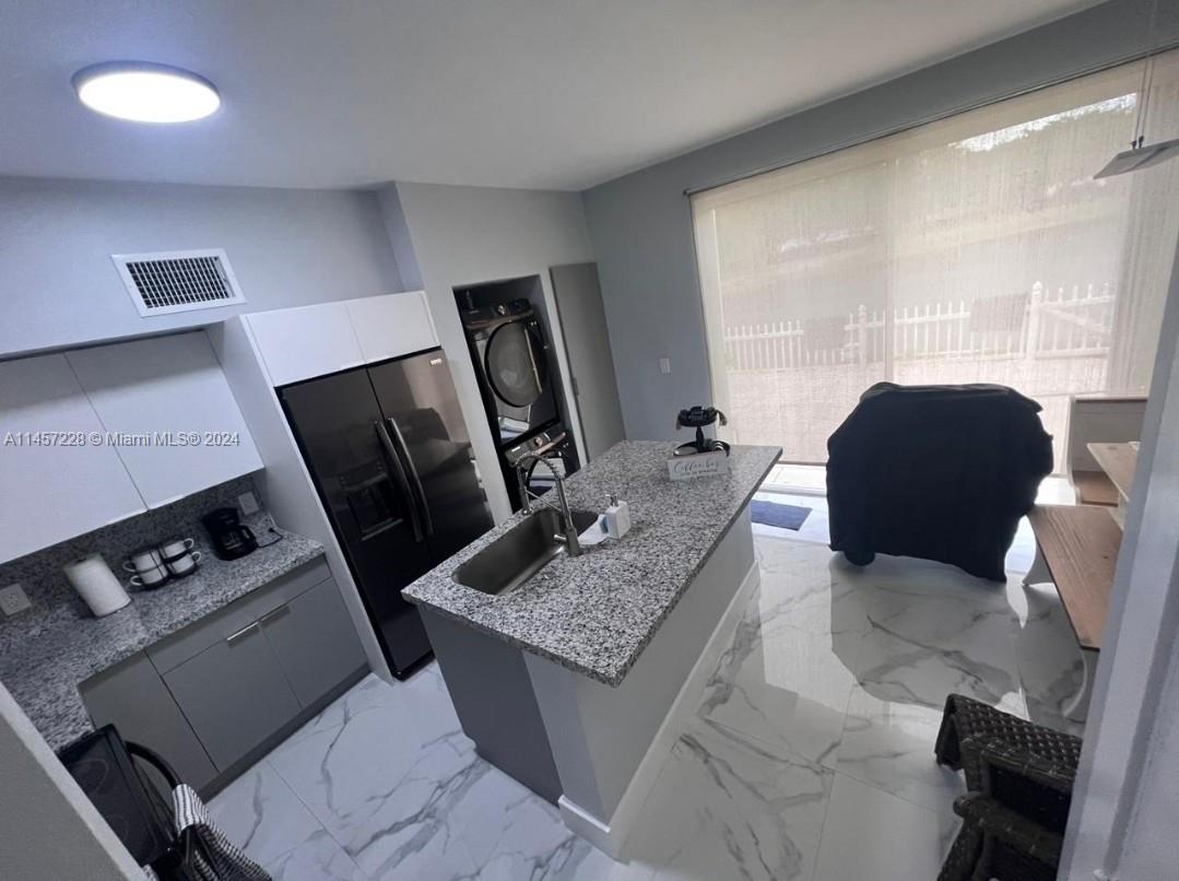 8525 SW 152nd Ave 282, Miami, Florida 33193, 3 Bedrooms Bedrooms, ,2 BathroomsBathrooms,Residentiallease,For Rent,8525 SW 152nd Ave 282,A11457228