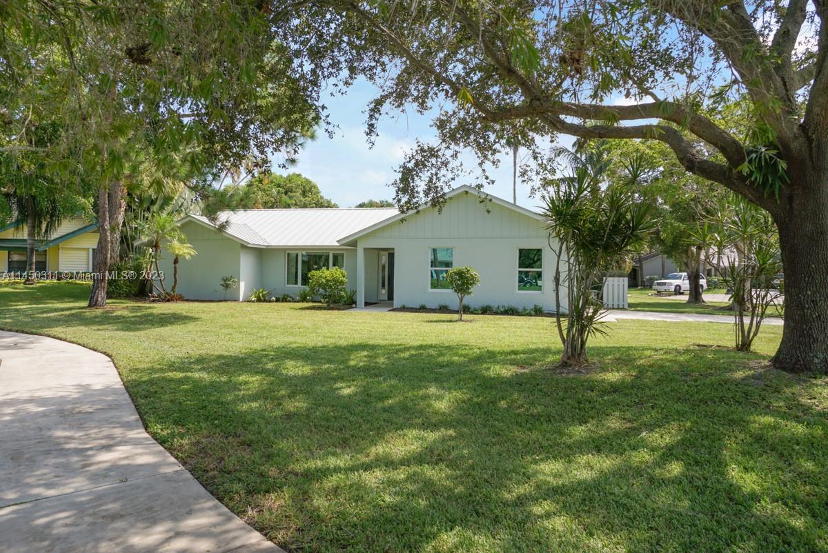 138 Buttonwood Cir, Tequesta, FL, 33469 United States, 3 Bedrooms Bedrooms, ,3 BathroomsBathrooms,Residential,For Sale,Buttonwood Cir,A11450311