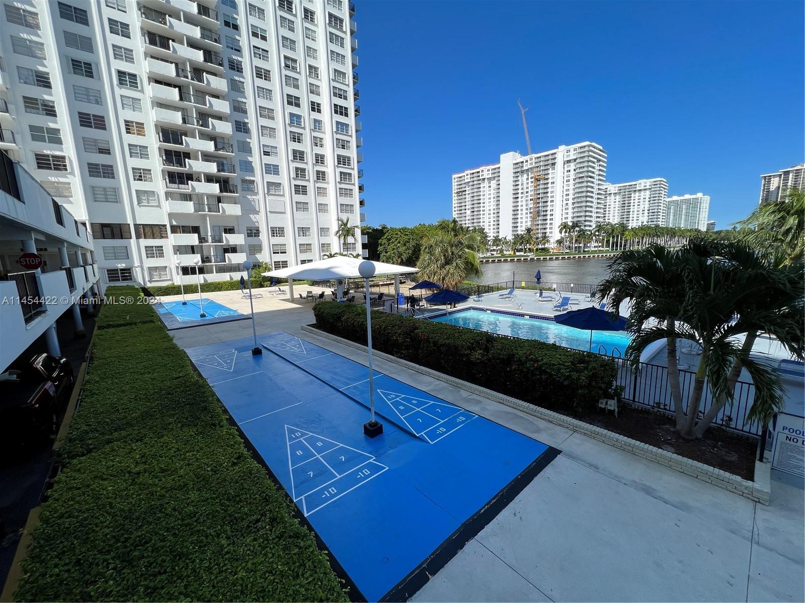 2750 183rd St, Aventura, FL, 33160 United States, 2 Bedrooms Bedrooms, ,2 BathroomsBathrooms,Residential,For Sale,183rd St,A11454422