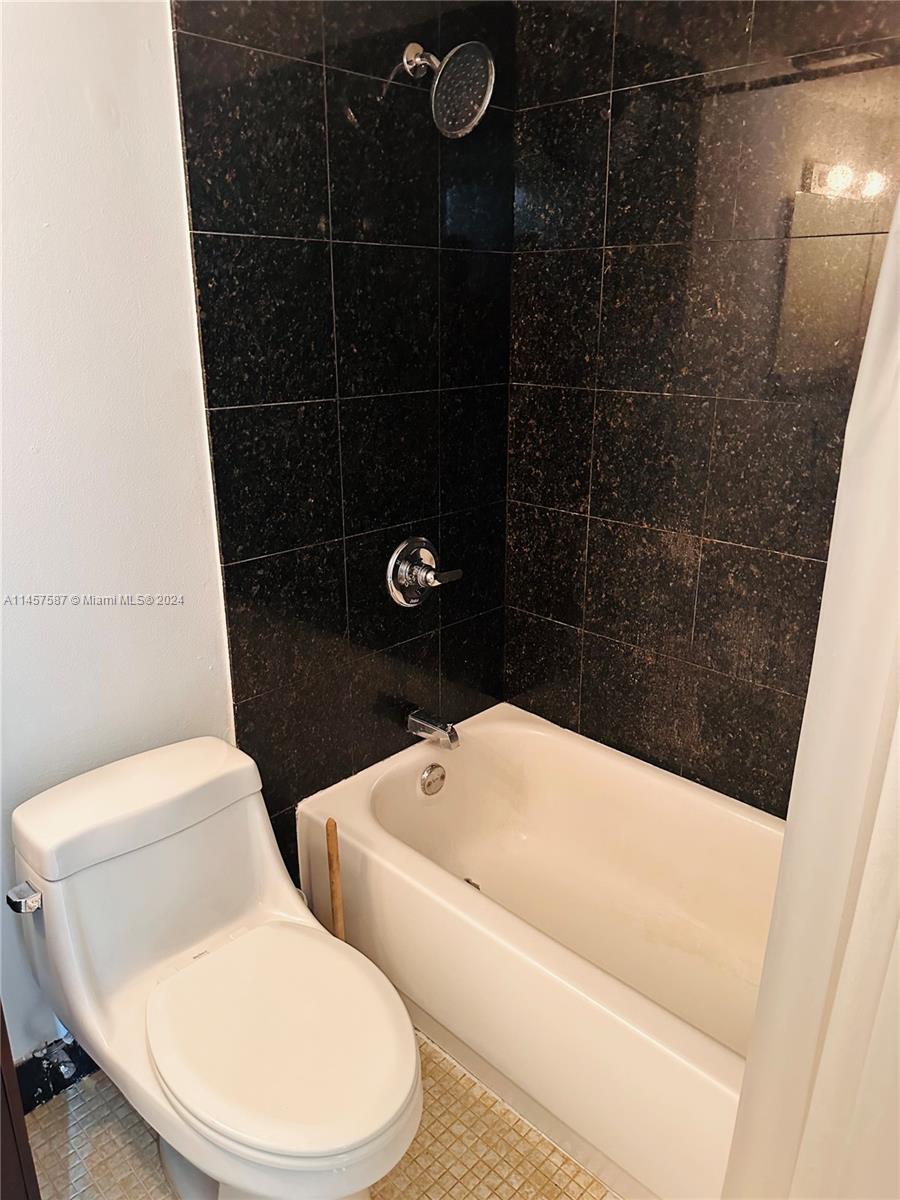 1250 Alton Rd 5F, Miami Beach, Florida 33139, 1 Bedroom Bedrooms, ,1 BathroomBathrooms,Residentiallease,For Rent,1250 Alton Rd 5F,A11457587