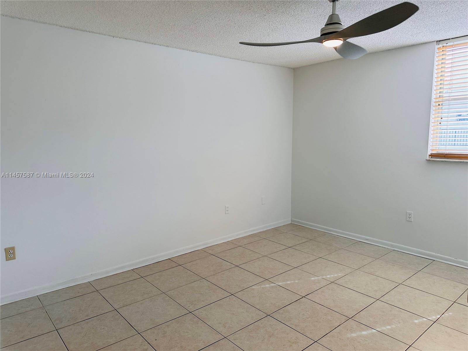 1250 Alton Rd 5F, Miami Beach, Florida 33139, 1 Bedroom Bedrooms, ,1 BathroomBathrooms,Residentiallease,For Rent,1250 Alton Rd 5F,A11457587