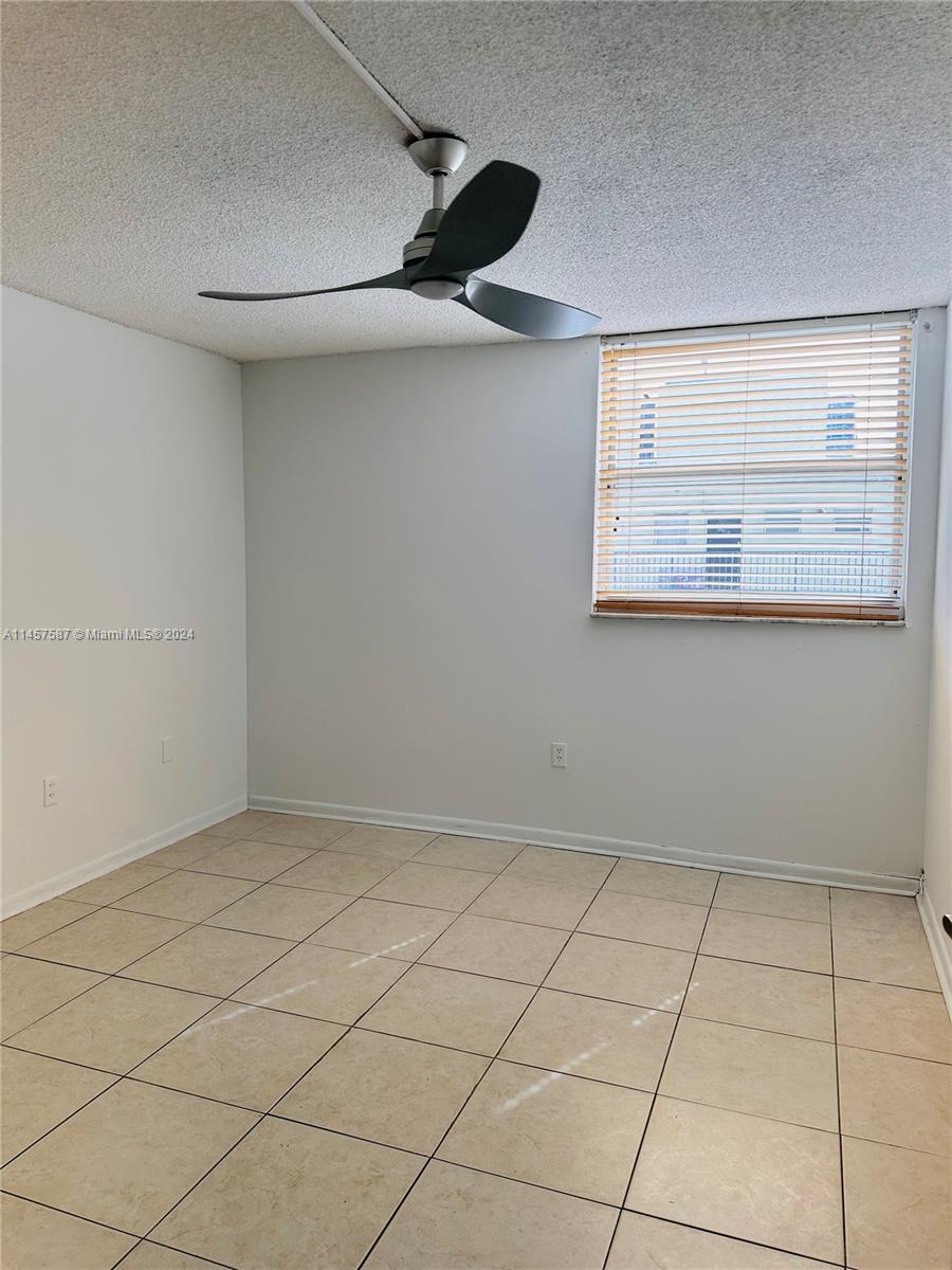 1250 Alton Rd 5F, Miami Beach, Florida 33139, 1 Bedroom Bedrooms, ,1 BathroomBathrooms,Residentiallease,For Rent,1250 Alton Rd 5F,A11457587