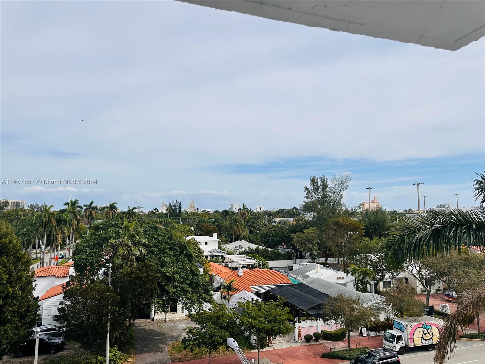 1250 Alton Rd 5F, Miami Beach, Florida 33139, 1 Bedroom Bedrooms, ,1 BathroomBathrooms,Residentiallease,For Rent,1250 Alton Rd 5F,A11457587