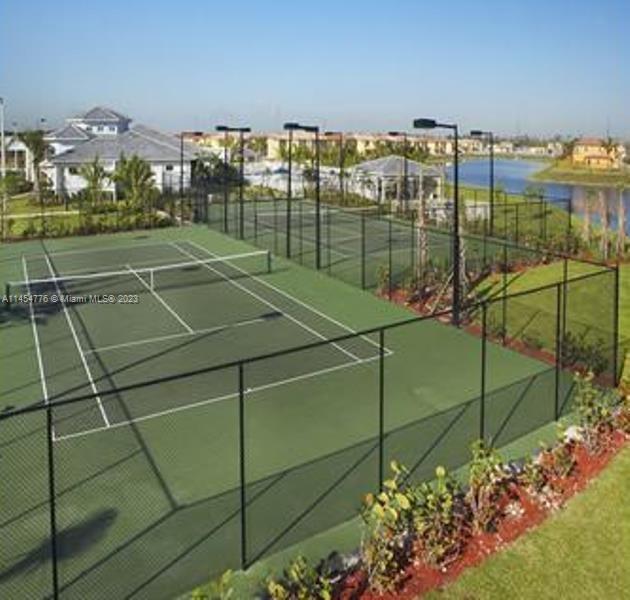 Island at Doral Tennis Court