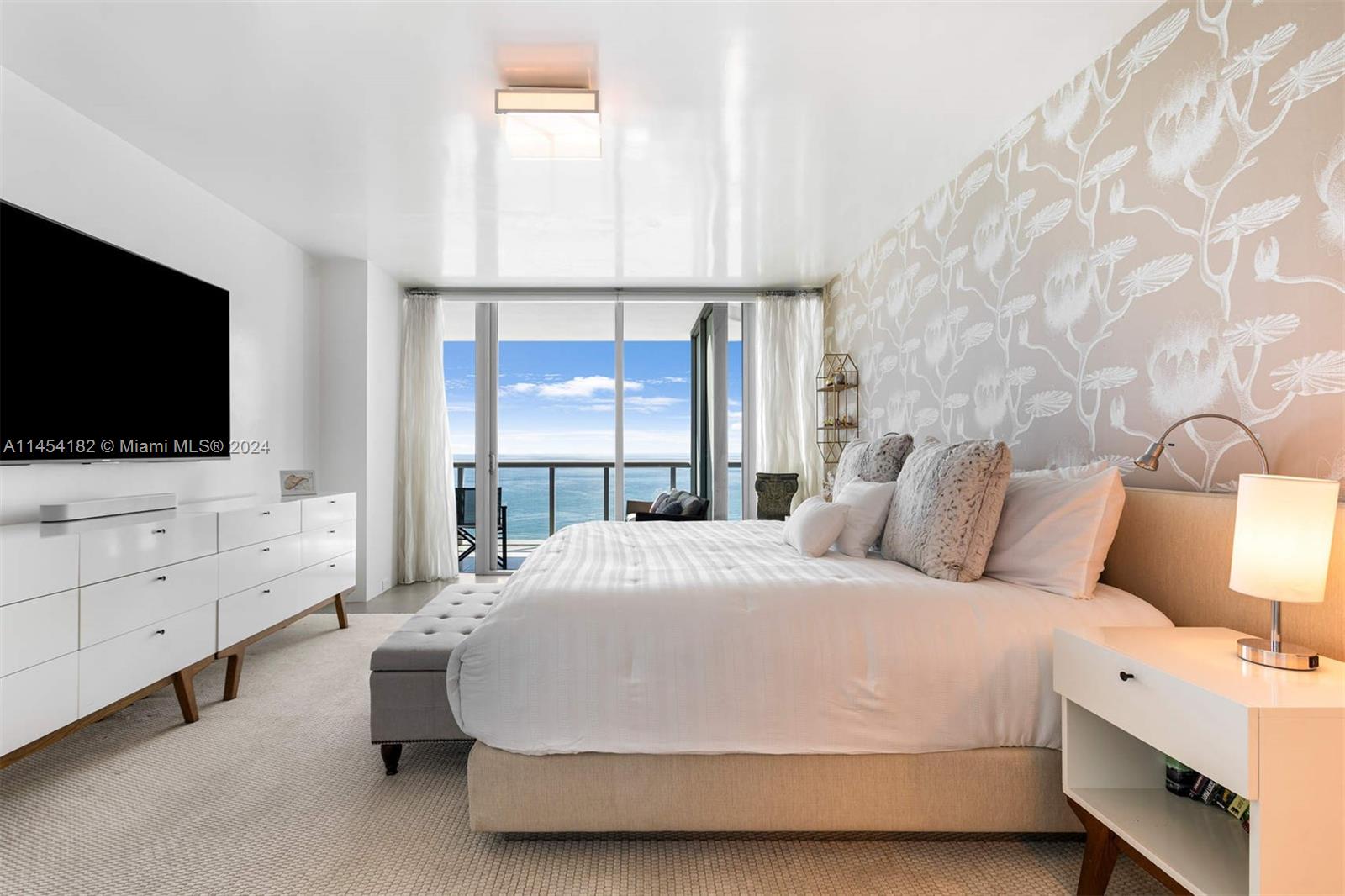 6799 Collins Ave, Miami Beach, FL, 33141 United States, 4 Bedrooms Bedrooms, ,4 BathroomsBathrooms,Residential,For Sale,Collins Ave,A11454182