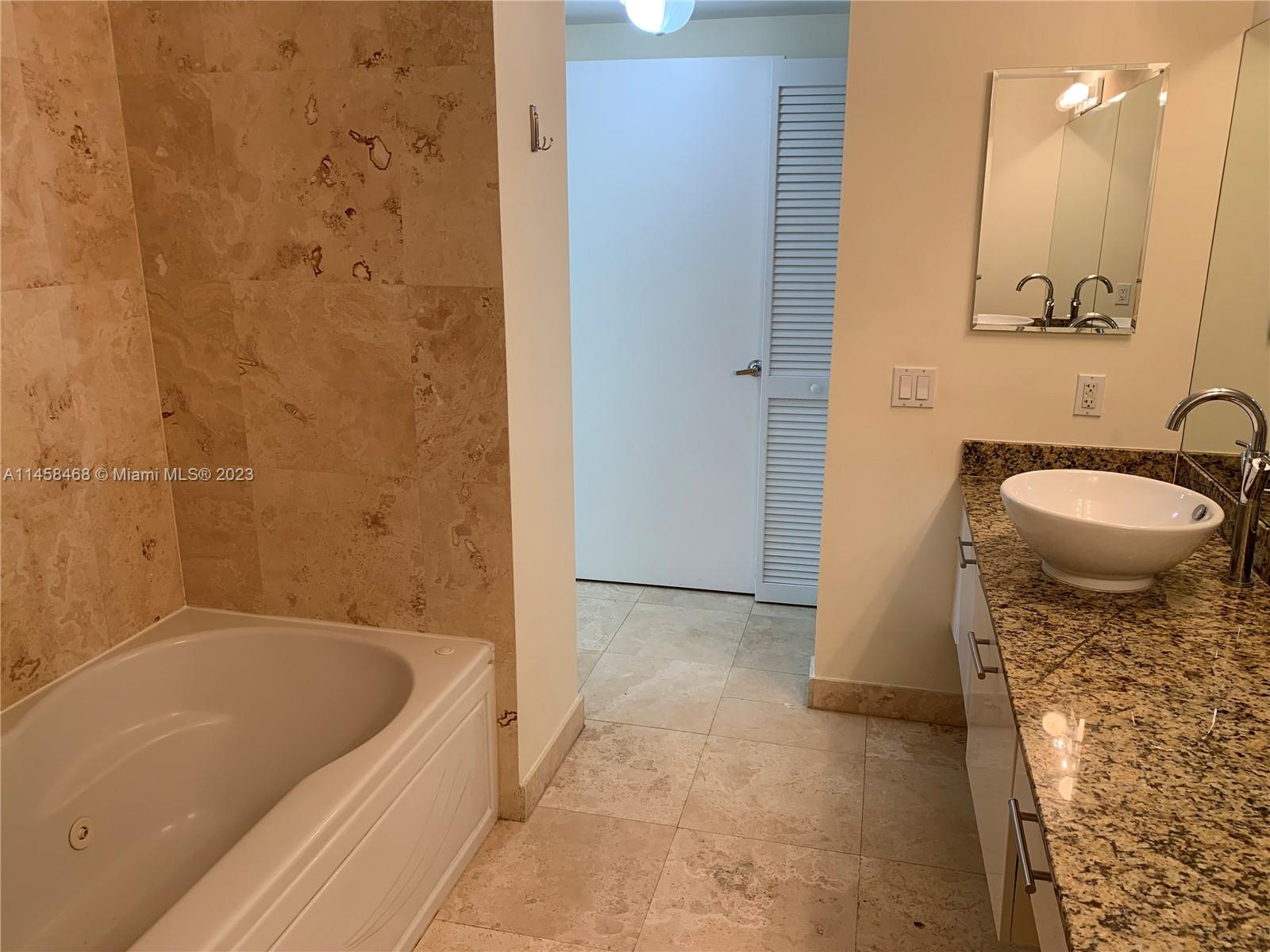 41 5th St, Miami, FL, 33131 United States, 2 Bedrooms Bedrooms, ,2 BathroomsBathrooms,Residential,For Sale,5th St,A11458468