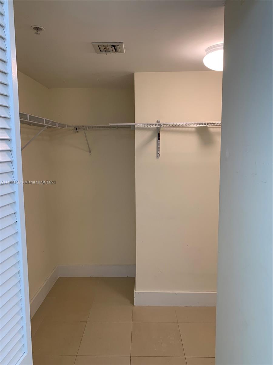 41 5th St, Miami, FL, 33131 United States, 2 Bedrooms Bedrooms, ,2 BathroomsBathrooms,Residential,For Sale,5th St,A11458468